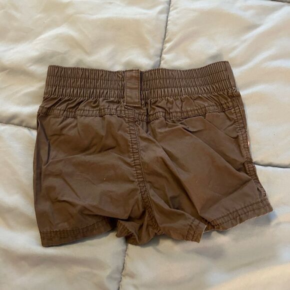 2t brown circo shorts - Picture 2 of 3